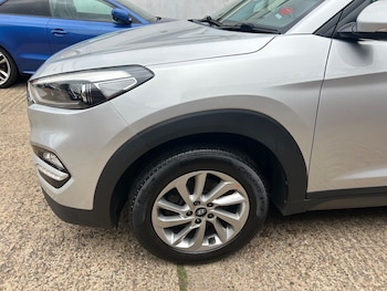 Used Hyundai TUCSON 2016 for sale - 76084051: Photo 4
