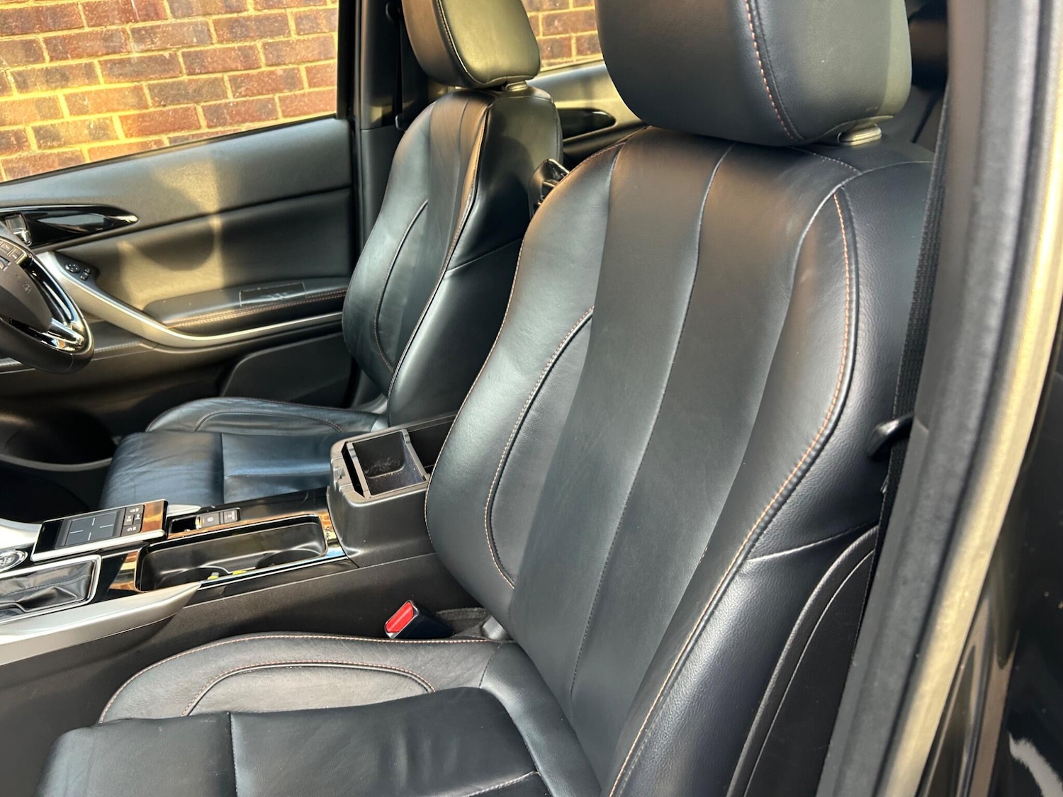 Used Mitsubishi Eclipse Cross for sale - 76993402: Photo 25