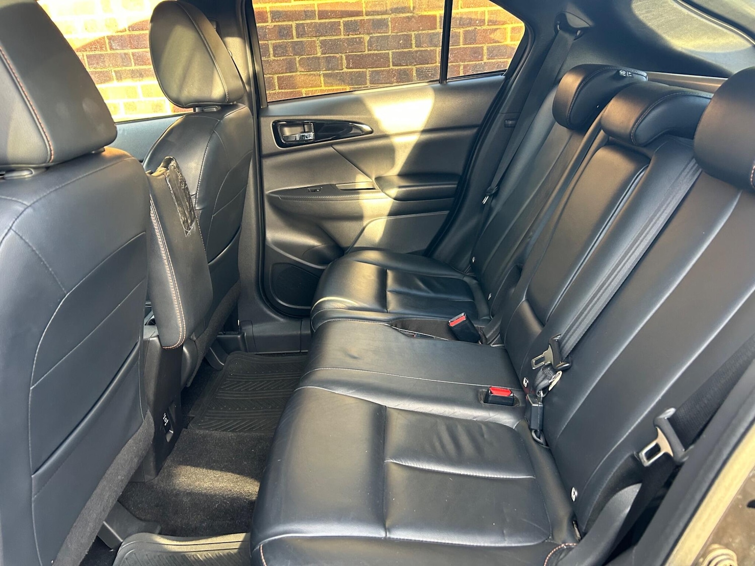 Used Mitsubishi Eclipse Cross for sale - 76993402: Photo 29