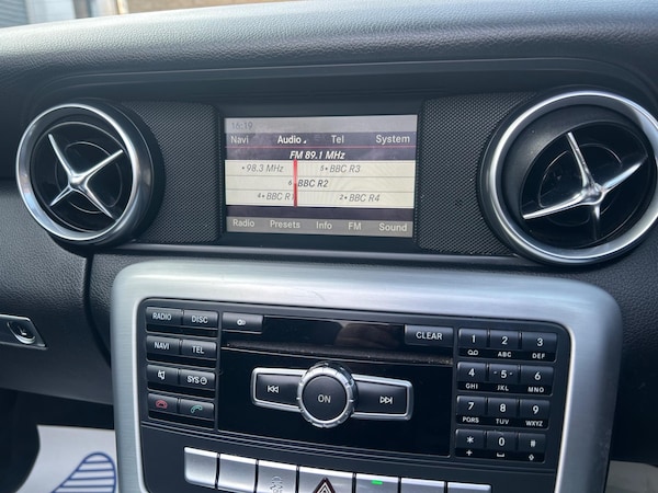 Used Mercedes-Benz SLK 2013 for sale - 74136198: Photo 34