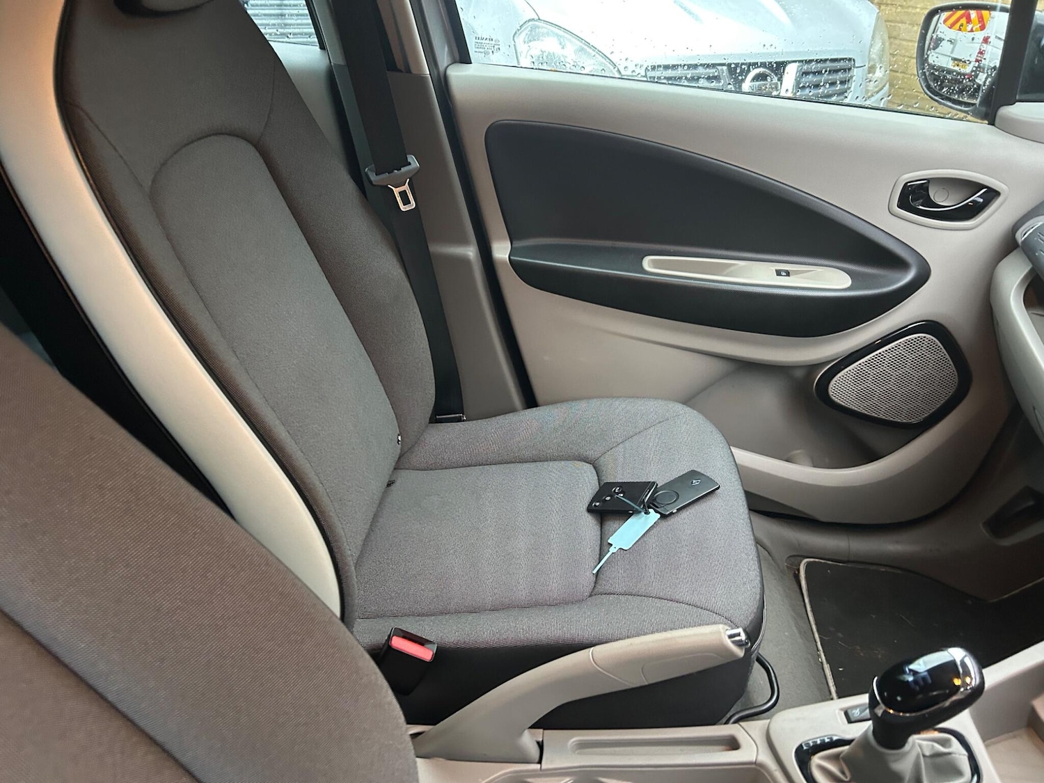 Used Renault Zoe for sale - 77155878: Photo 22