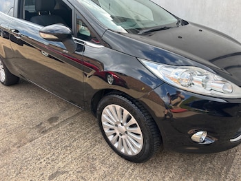 Used Ford Fiesta 2009 for sale - 74632338: Photo