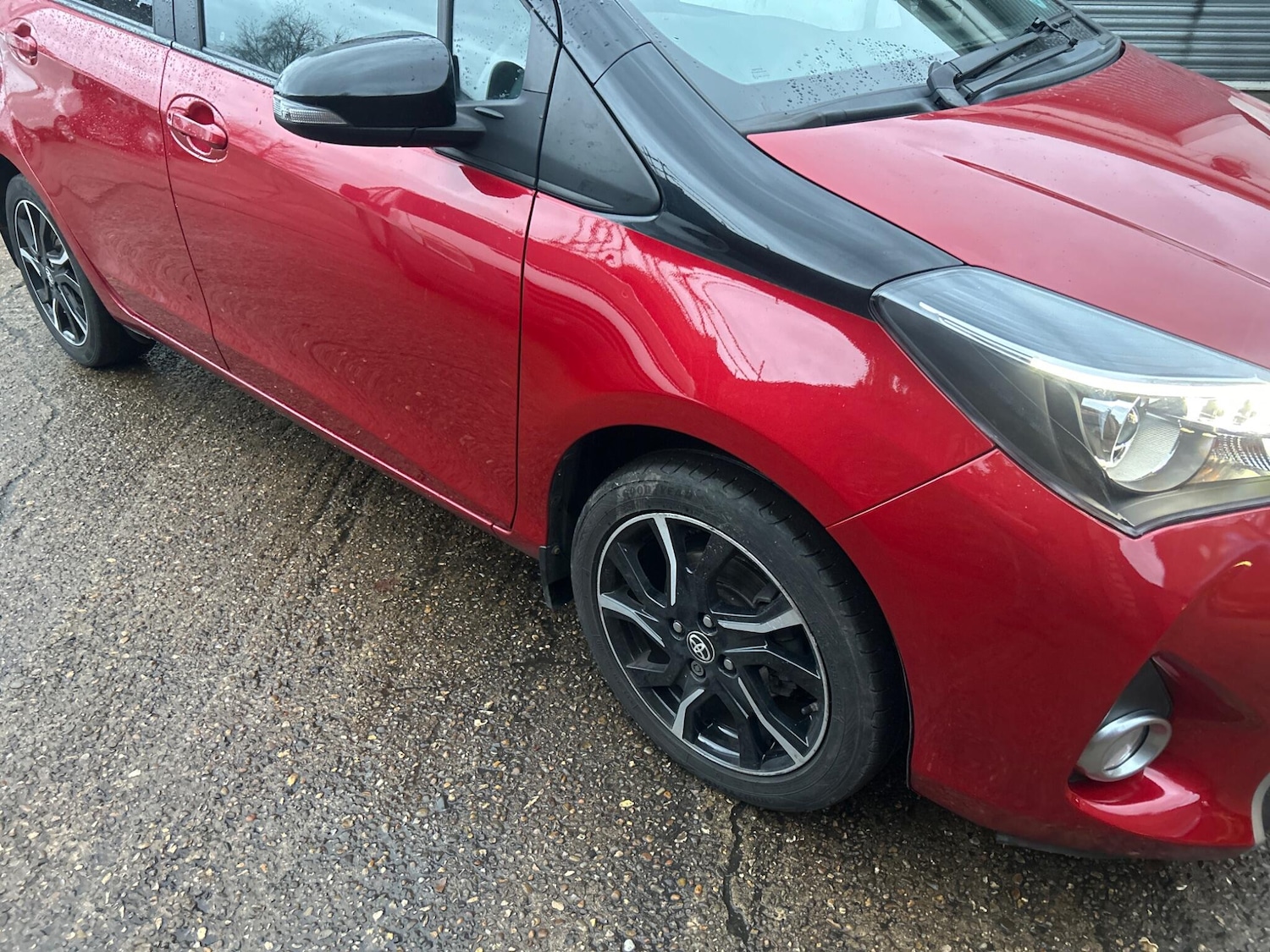 Used Toyota Yaris 2016 for sale - 76992226: Photo 6