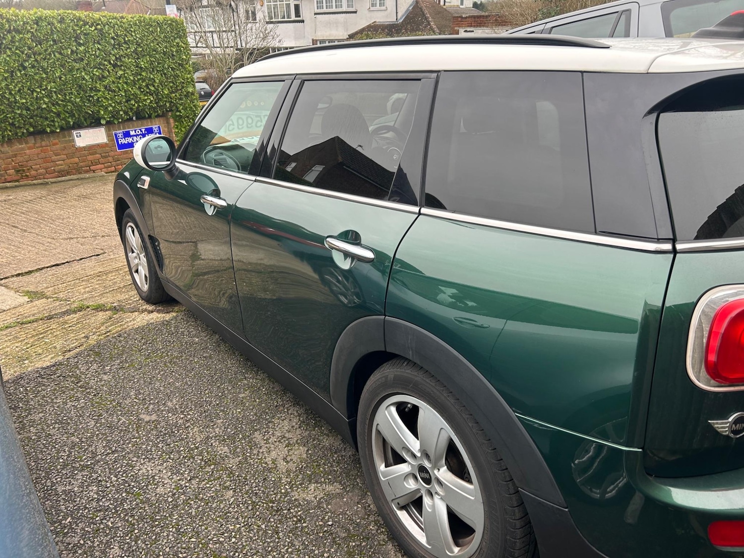 Vehicle 22