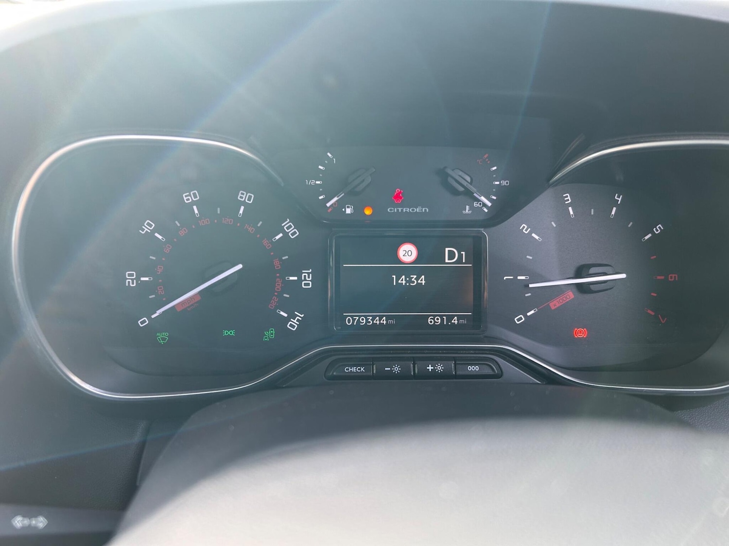 Used Citroen C3 Aircross 2018 for sale - 77387074: Photo 38