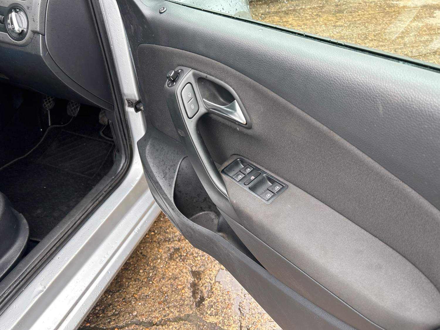 Used Volkswagen Polo for sale - 77783217: Photo 23