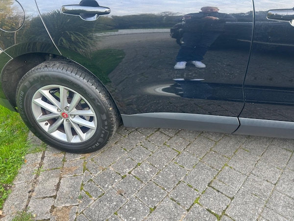 Used Jaguar F-Pace 2018 for sale - 76317944: Photo 14