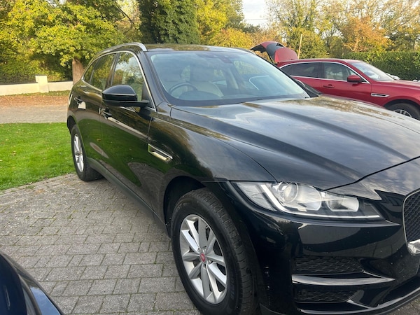 Used Jaguar F-Pace 2018 for sale - 76317944: Photo 18