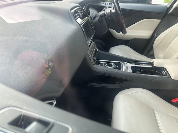 Used Jaguar F-Pace 2018 for sale - 76317944: Photo 29