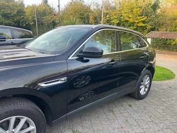 Used Jaguar F-Pace 2018 for sale - 76317944: Photo 3