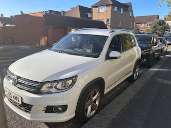 2015 (65) - 2.0 TDI BlueMotion Tech R-Line Edition DSG 4WD Euro 6 (s/s) 5dr