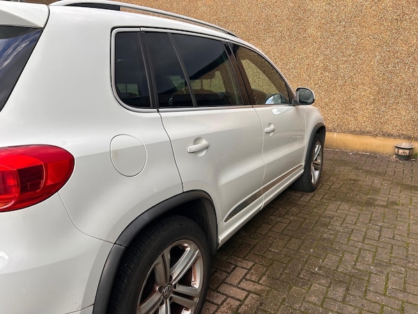 Used Volkswagen Tiguan 2015 for sale - 76188594: Photo 24