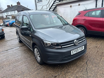 Used Volkswagen Caddy Maxi 2019 for sale - 76742612: Photo