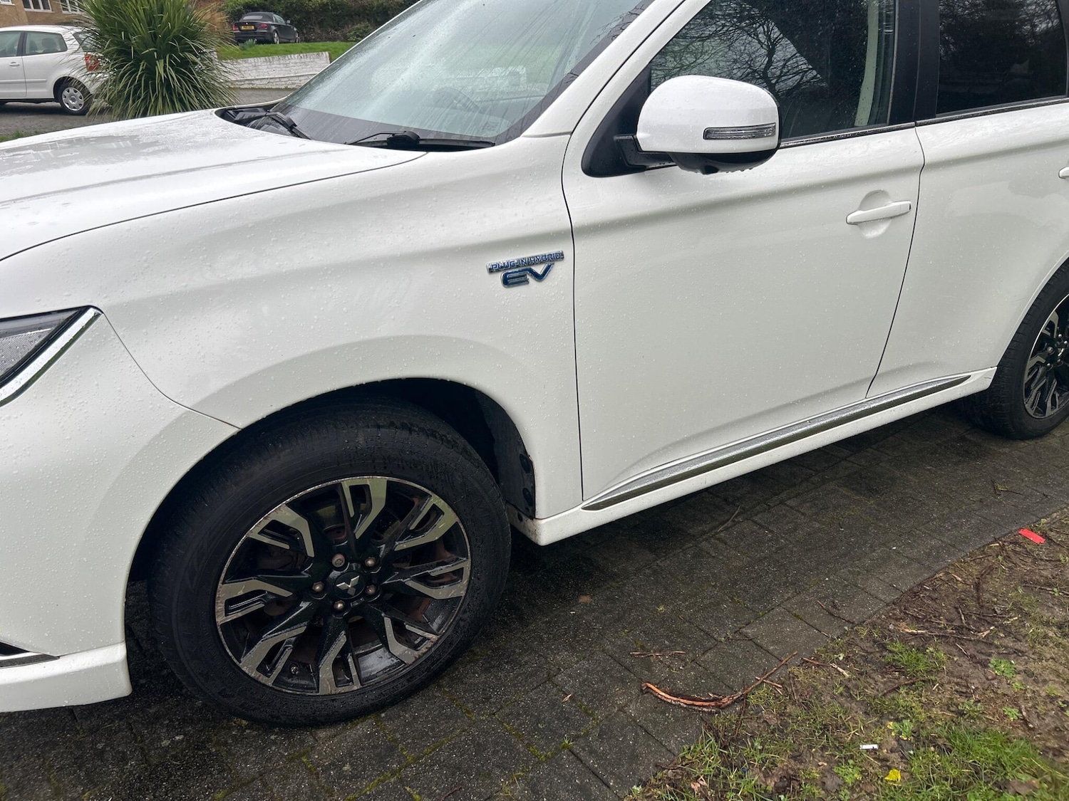 Used Mitsubishi Outlander for sale - 77704977: Photo 2