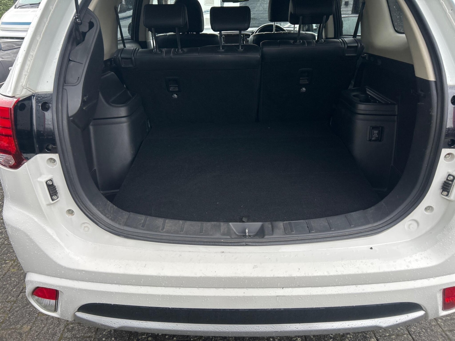 Used Mitsubishi Outlander for sale - 77704977: Photo 25