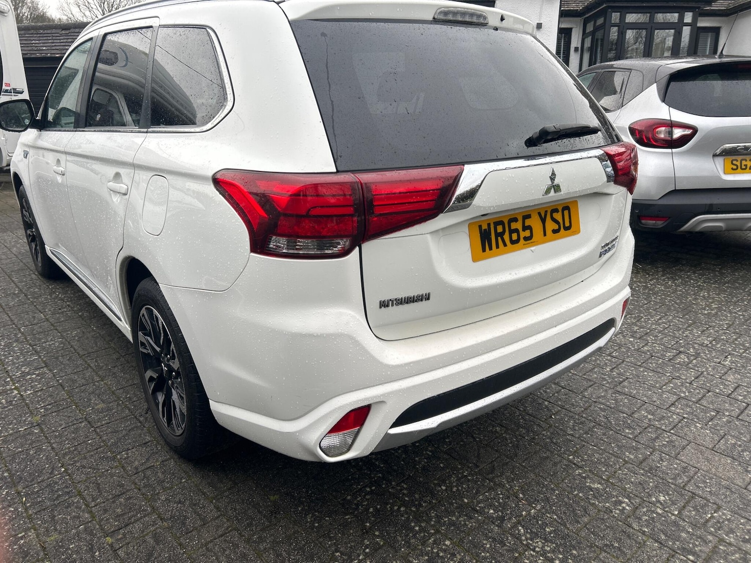 Used Mitsubishi Outlander for sale - 77704977: Photo 27