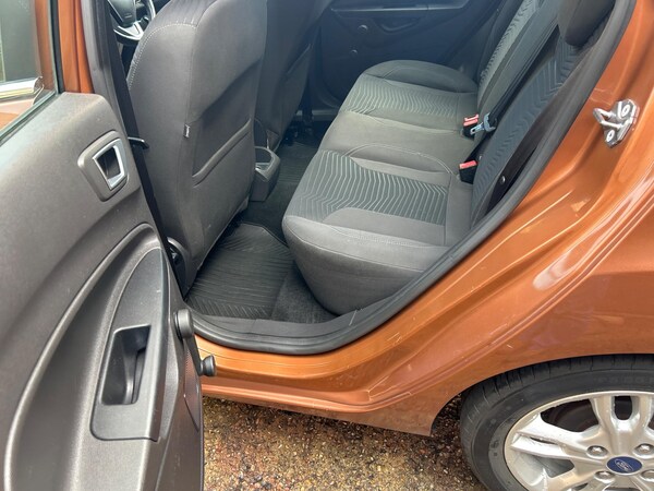 Used Ford Fiesta 2015 for sale - 74811143: Photo 18