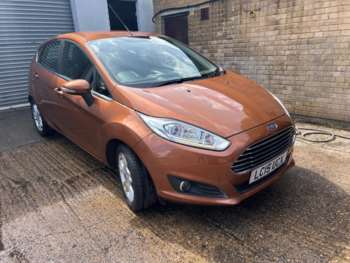 2015 (15) - 1.6 Zetec 5dr Powershift