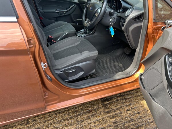 Used Ford Fiesta 2015 for sale - 74811143: Photo 22