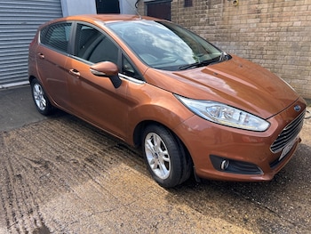 Used Ford Fiesta 2015 for sale - 74811143: Photo