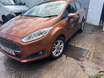 Used Ford Fiesta 2015 for sale - 74811143: Photo
