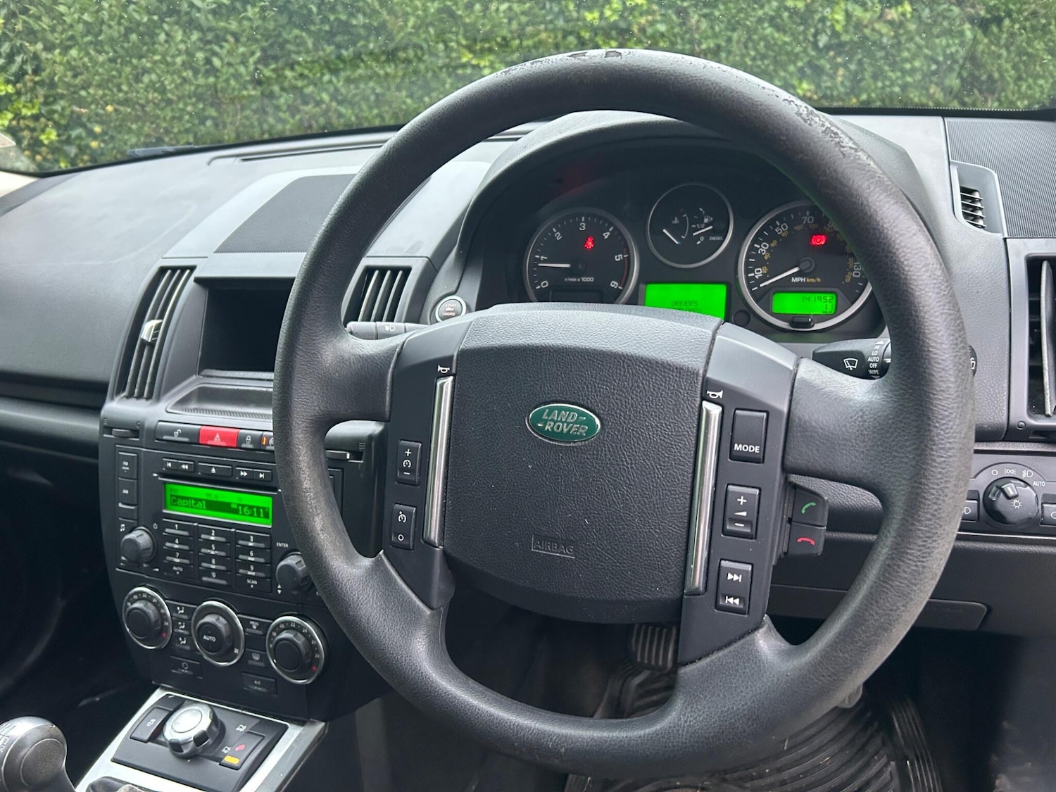 Used Land Rover Freelander 2011 for sale - 76381119: Photo 26