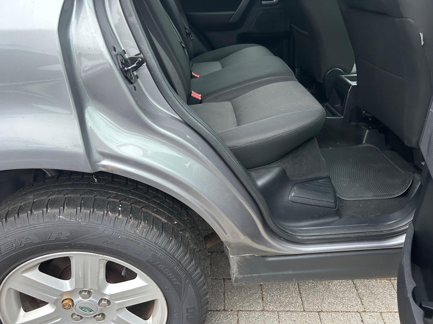 Used Land Rover Freelander 2011 for sale - 76381119: Photo 29