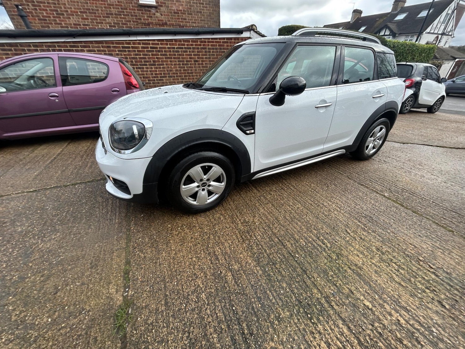 Used MINI Countryman 2018 for sale - 77523854: Photo 2