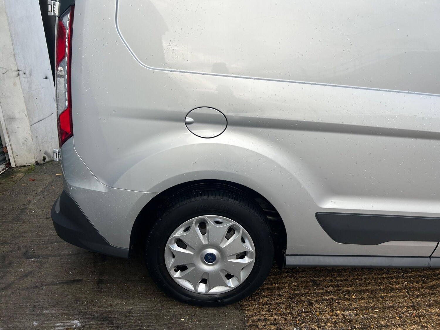 Used Ford Transit Connect 2016 for sale - 76832200: Photo 18