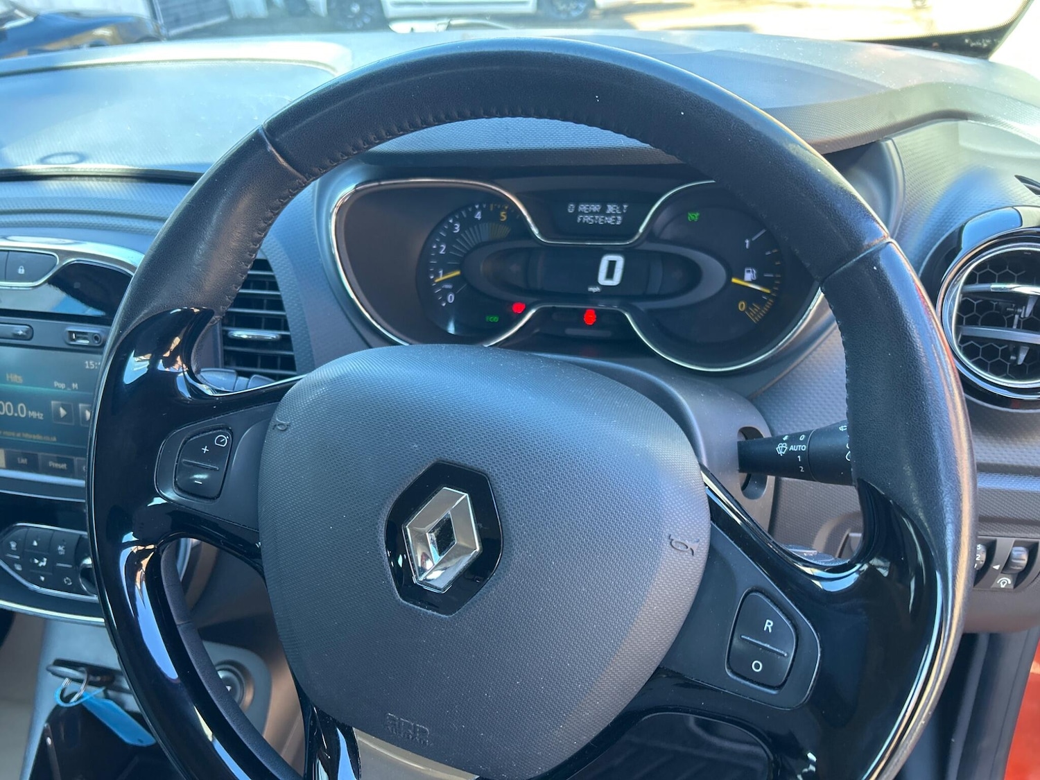 Used Renault Captur for sale - 78116020: Photo 17