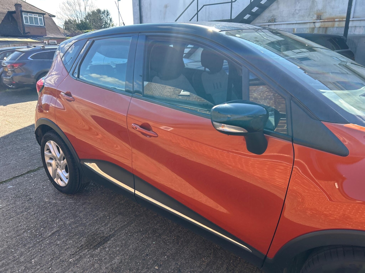 Used Renault Captur for sale - 78116020: Photo 28
