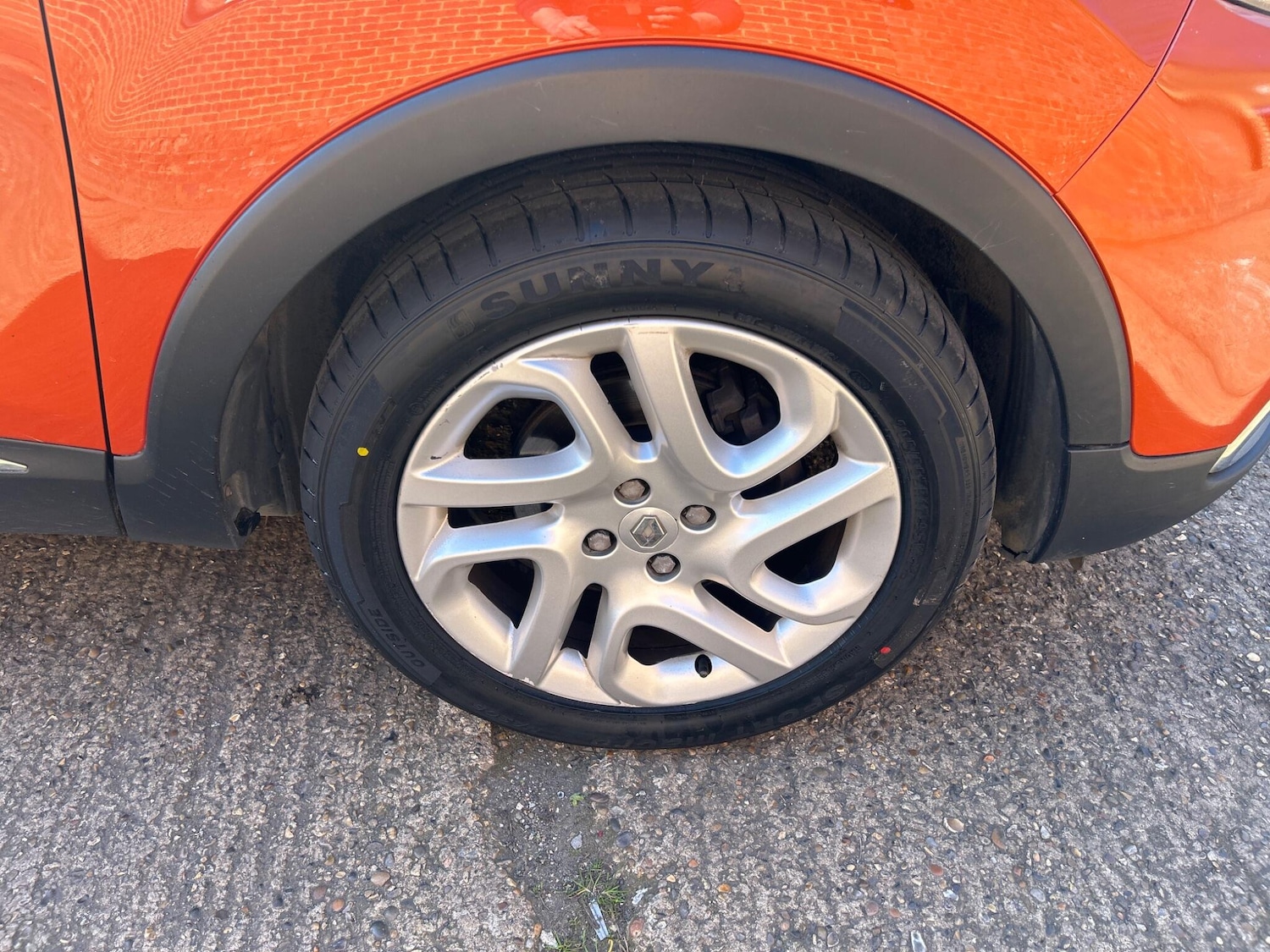 Used Renault Captur for sale - 78116020: Photo 29