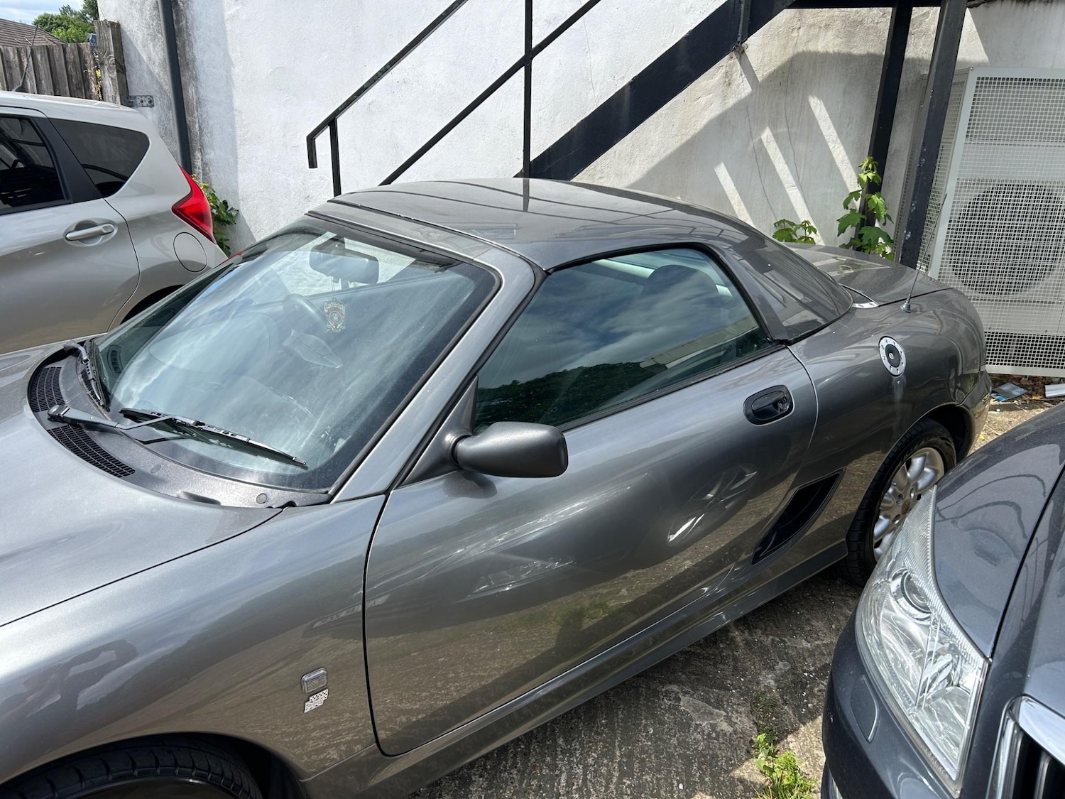 Vehicle 19
