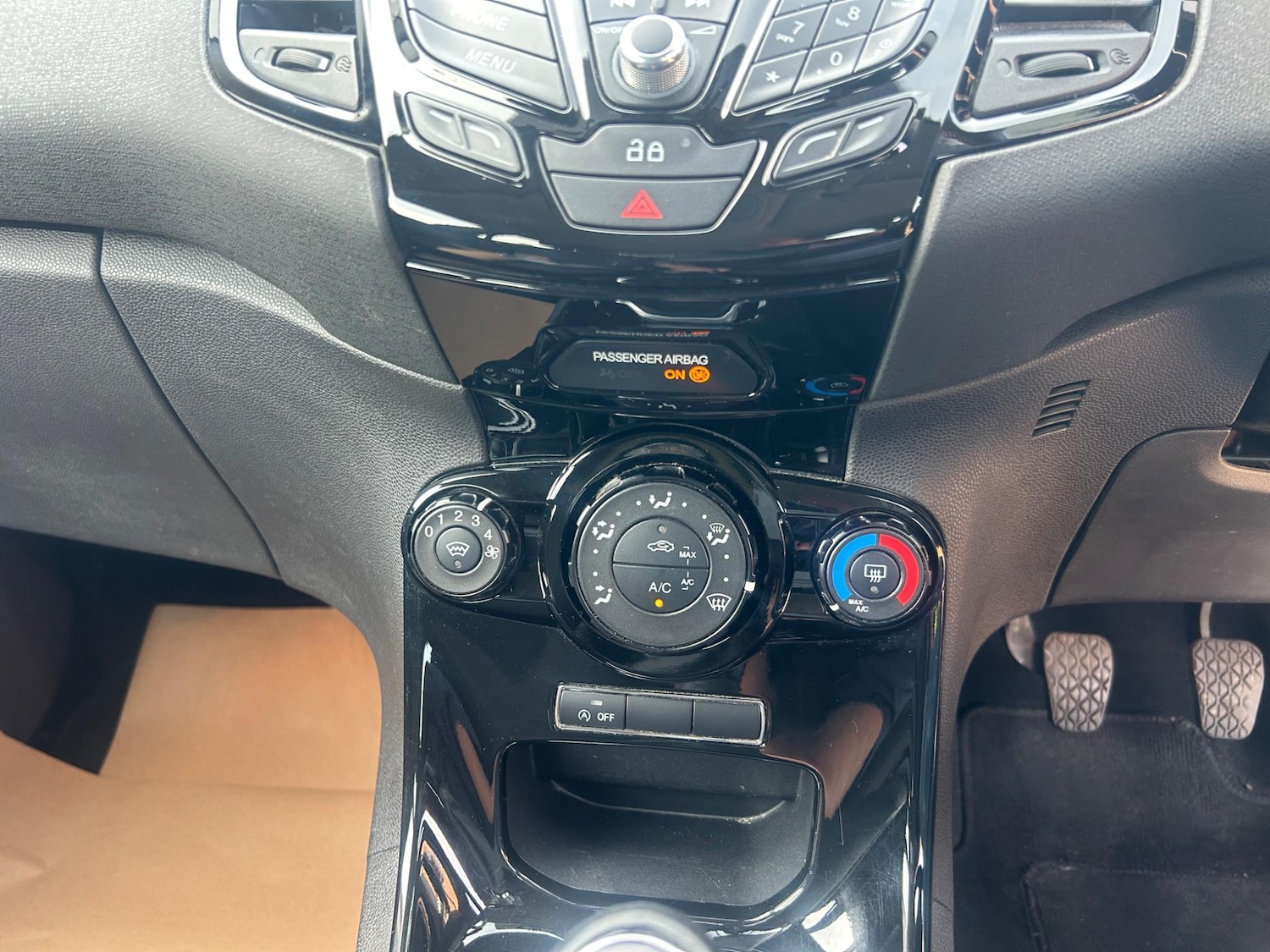 Vehicle 29