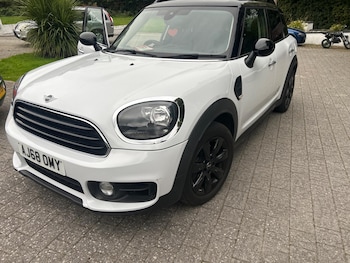 Used MINI Countryman 2018 for sale - 76083785: Photo 2
