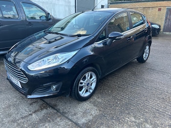 Used Ford Fiesta 2016 for sale - 77358330: Photo
