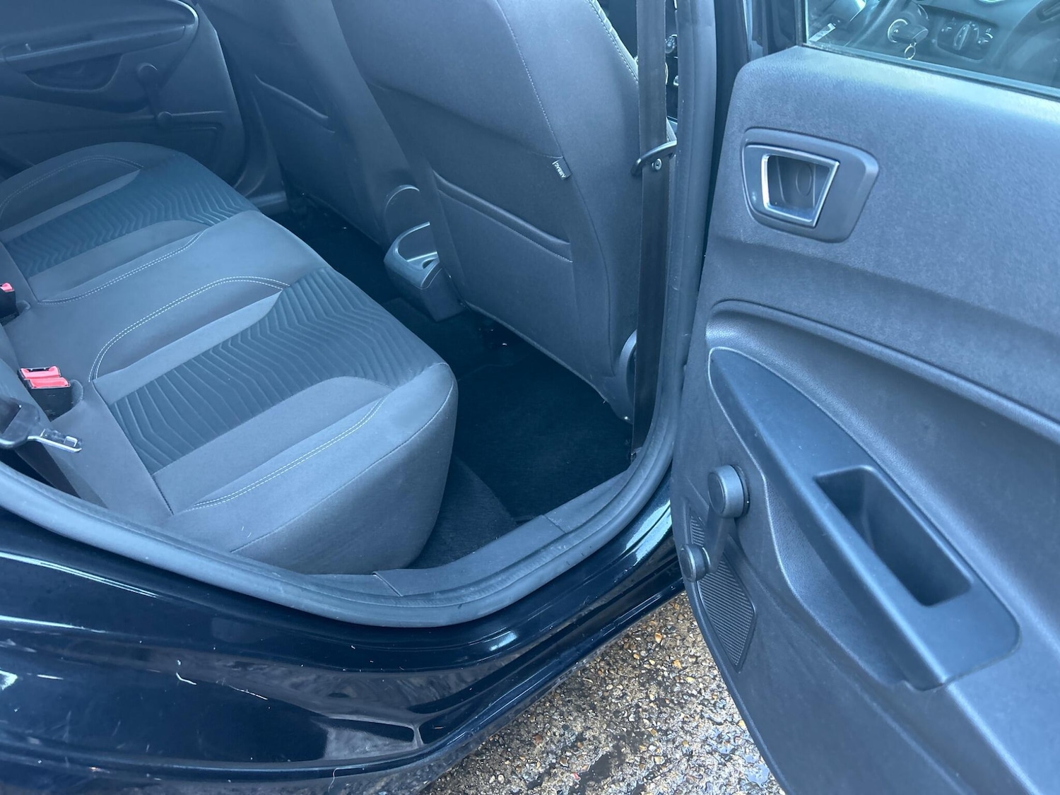 Used Ford Fiesta 2016 for sale - 77358330: Photo 25