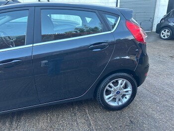 Used Ford Fiesta 2016 for sale - 77358330: Photo