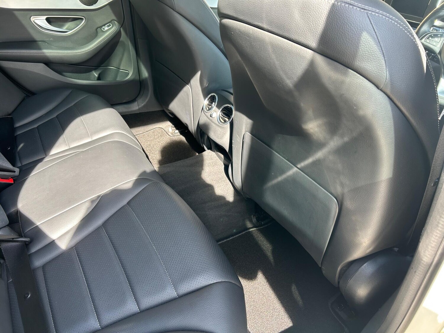 Used Mercedes-Benz C Class 2016 for sale - 77978323: Photo 26