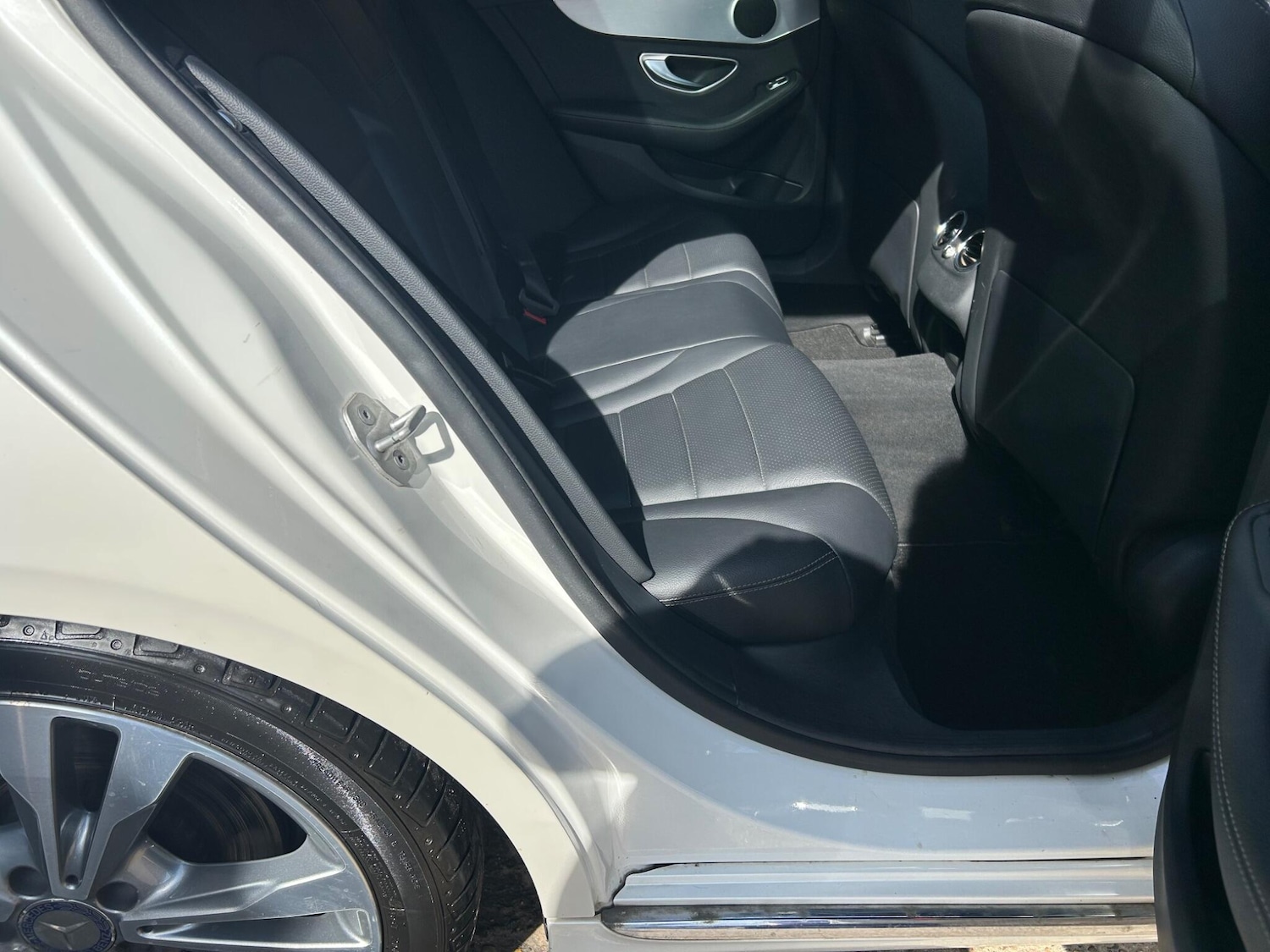 Used Mercedes-Benz C Class 2016 for sale - 77978323: Photo 27