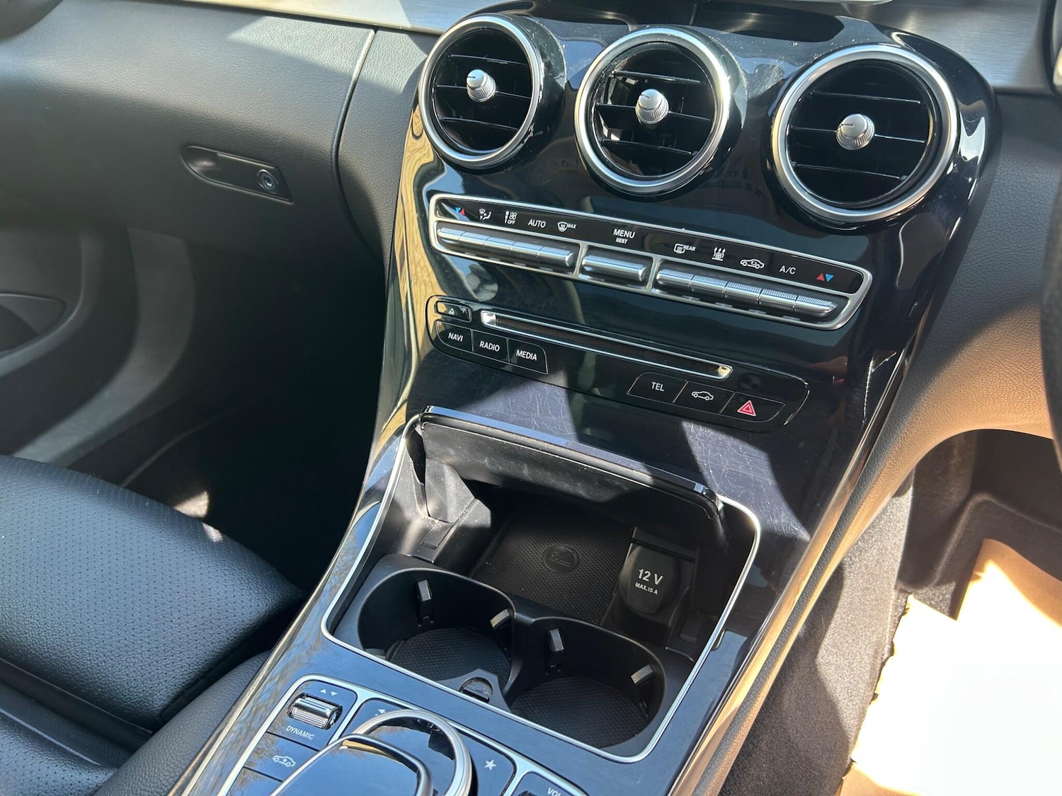 Used Mercedes-Benz C Class 2016 for sale - 77978323: Photo 32