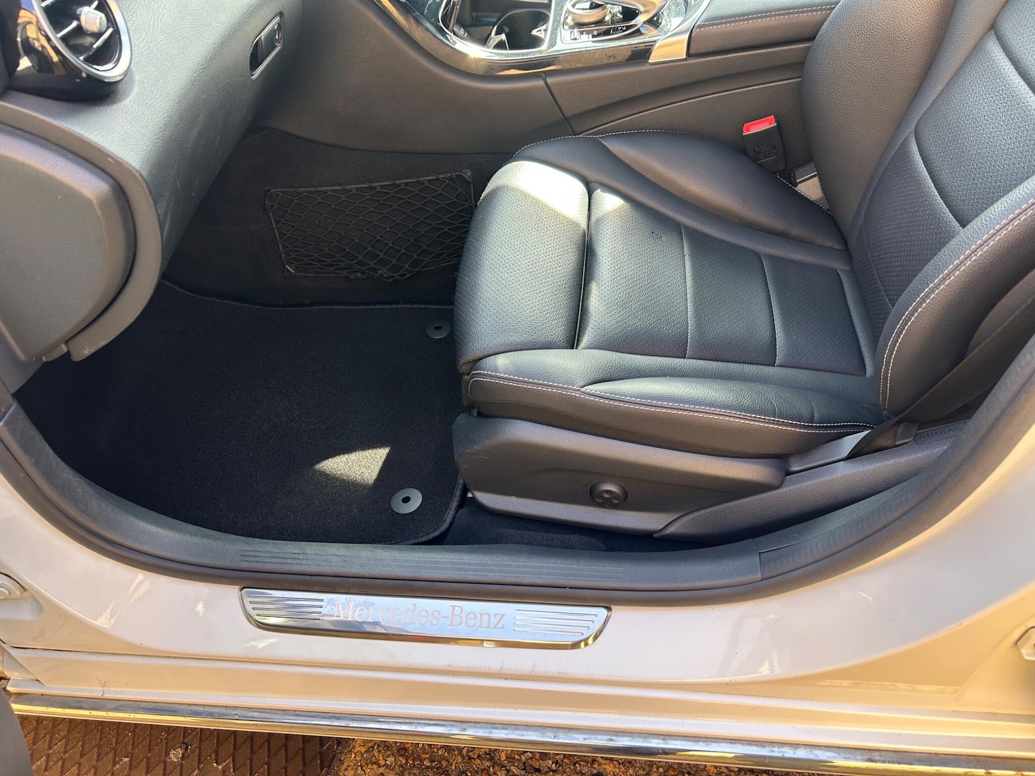 Used Mercedes-Benz C Class 2016 for sale - 77978323: Photo 36