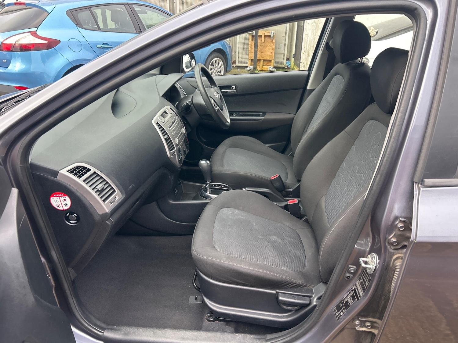 Used Hyundai i20 2011 for sale - 77633724: Photo 25