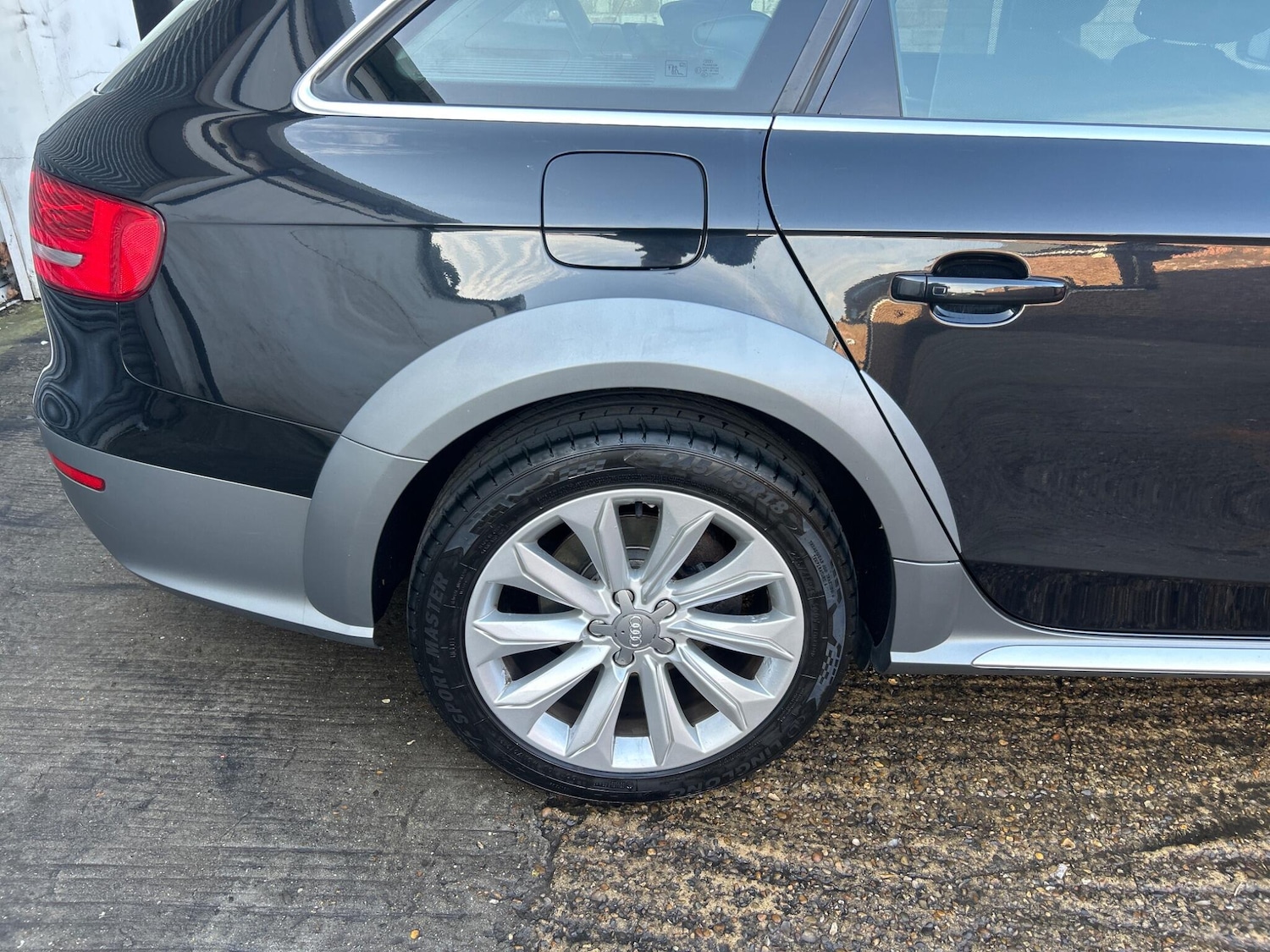 Used Audi A4 Allroad 2013 for sale - 77738371: Photo 11