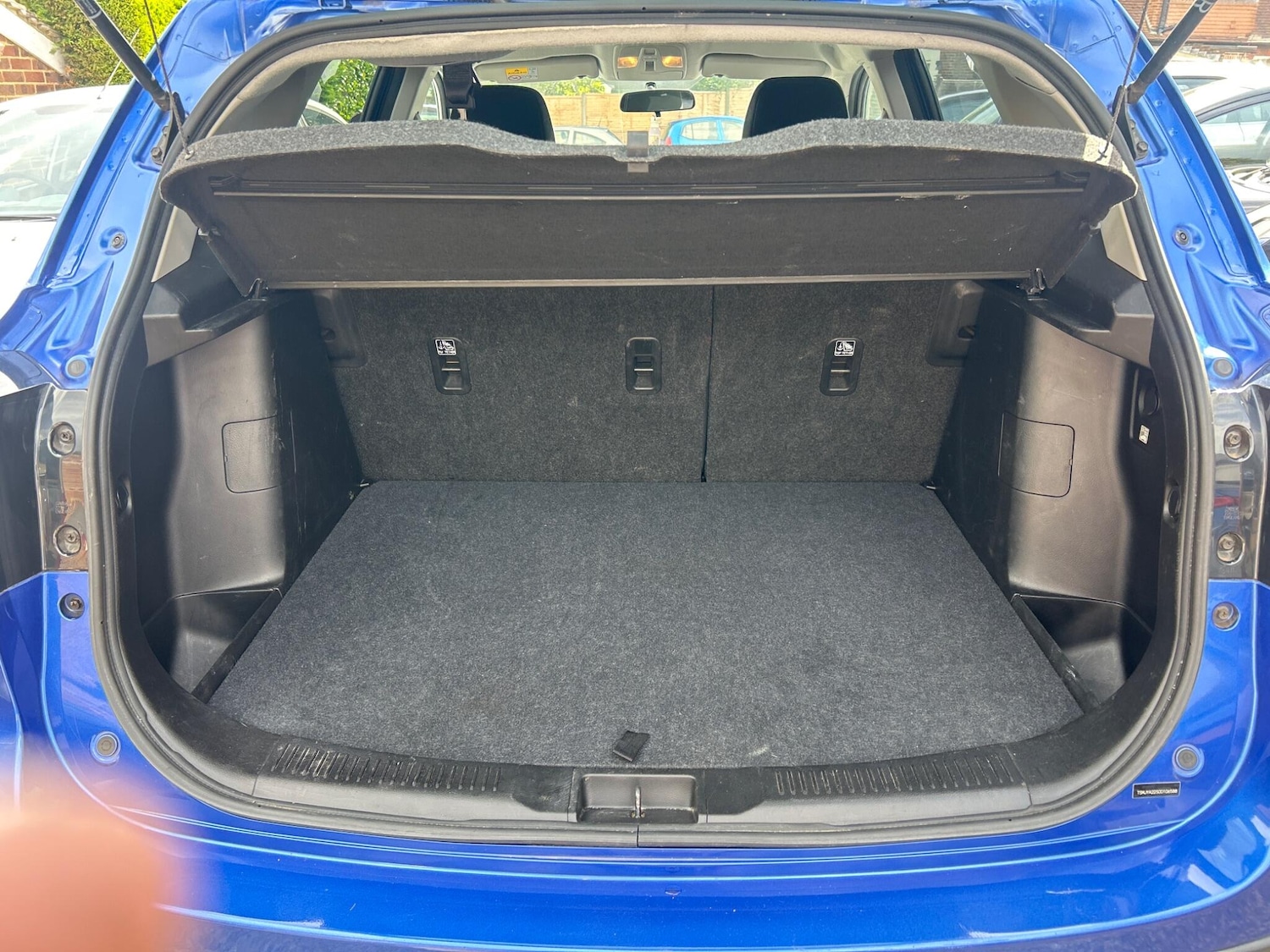 Vehicle 27