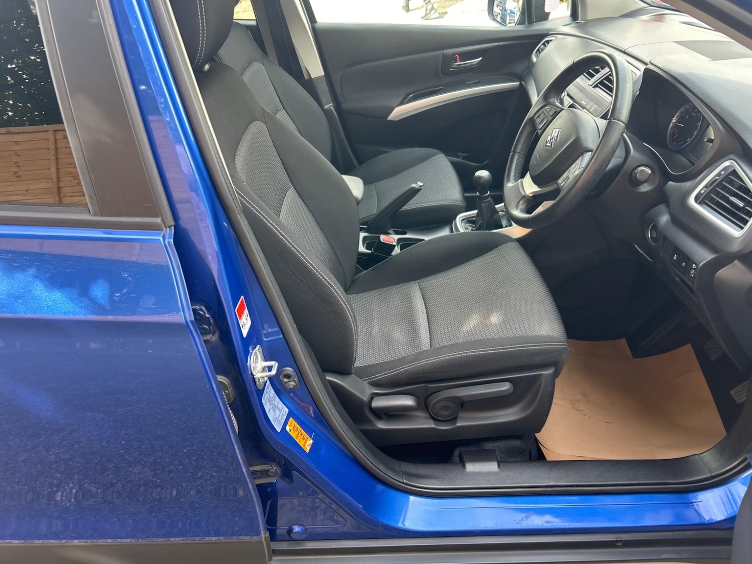 Vehicle 33