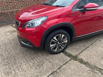 Used Peugeot 2008 2017 for sale - 78601908: Photo