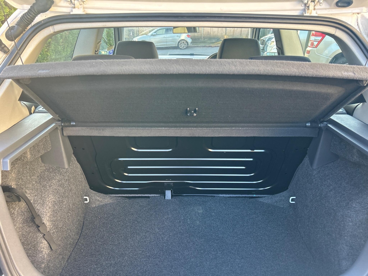 Used Volkswagen Polo for sale - 77587021: Photo 23