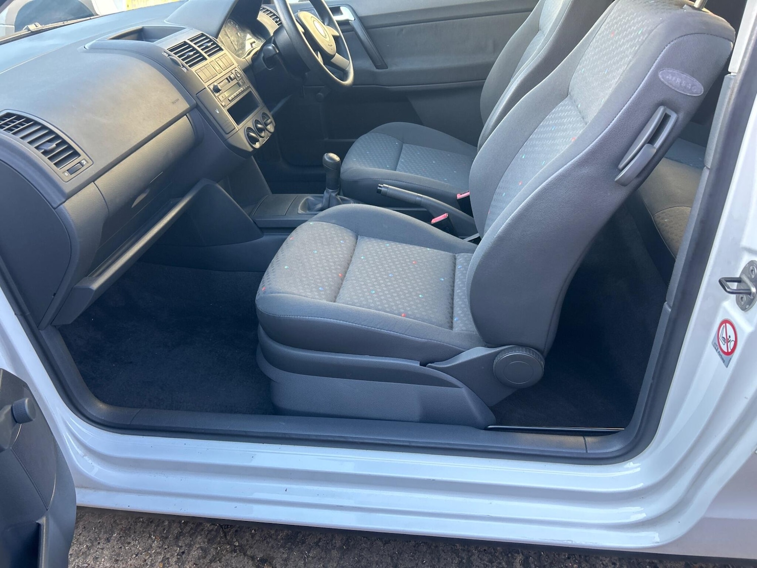 Used Volkswagen Polo for sale - 77587021: Photo 24