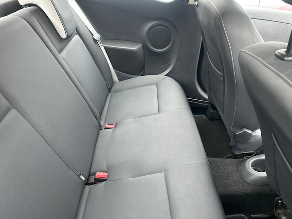 Used Renault Clio 2010 for sale - 73972498: Photo 28